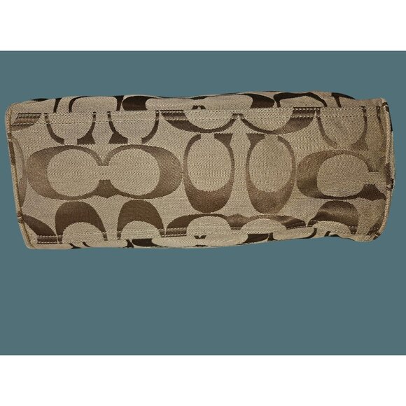 Coach Soho Daisy Signature Logo Tote Shoulder Bag Khaki Yellow - Picture 5 of 16